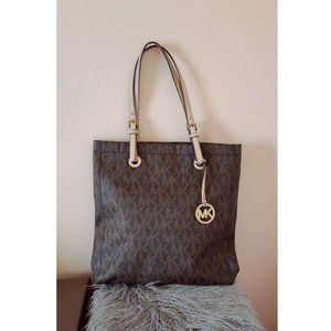 Michael Kors Leather Bag